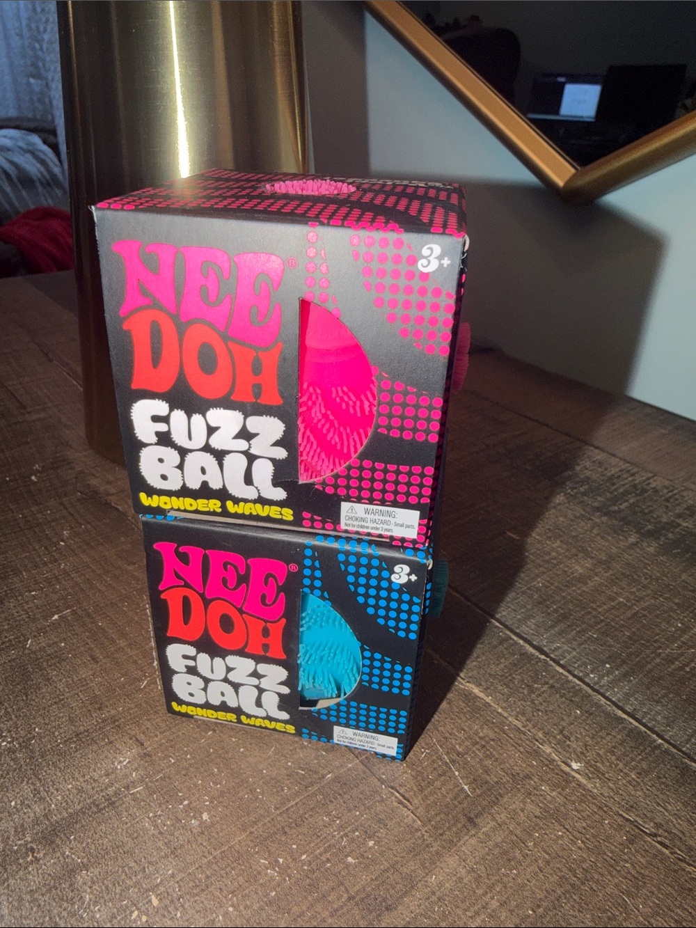 NEEDOH Fuzz Ball - pack of 2 (blue, pink)